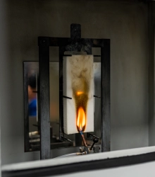 Komora do badań reakcji na ogień przy działaniu pojedynczego płomienia zgodna z normą PN-EN-ISO 11925-2